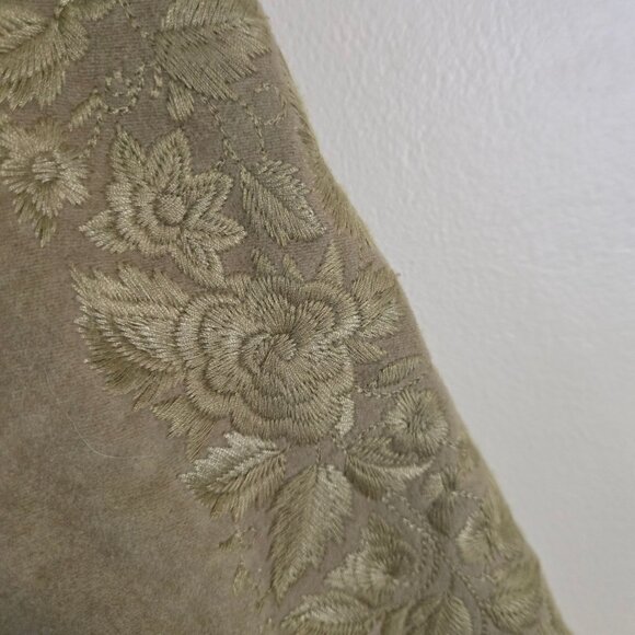 Company Ellen Tracy NWT Faux Suede Embroidered Olive Full Zip Jacket Size 8 - Picture 5 of 8